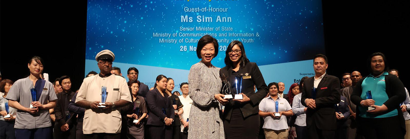Ms Barakath Nisha received Excellent Service Award's Top Accolade for Her Exemplary Service