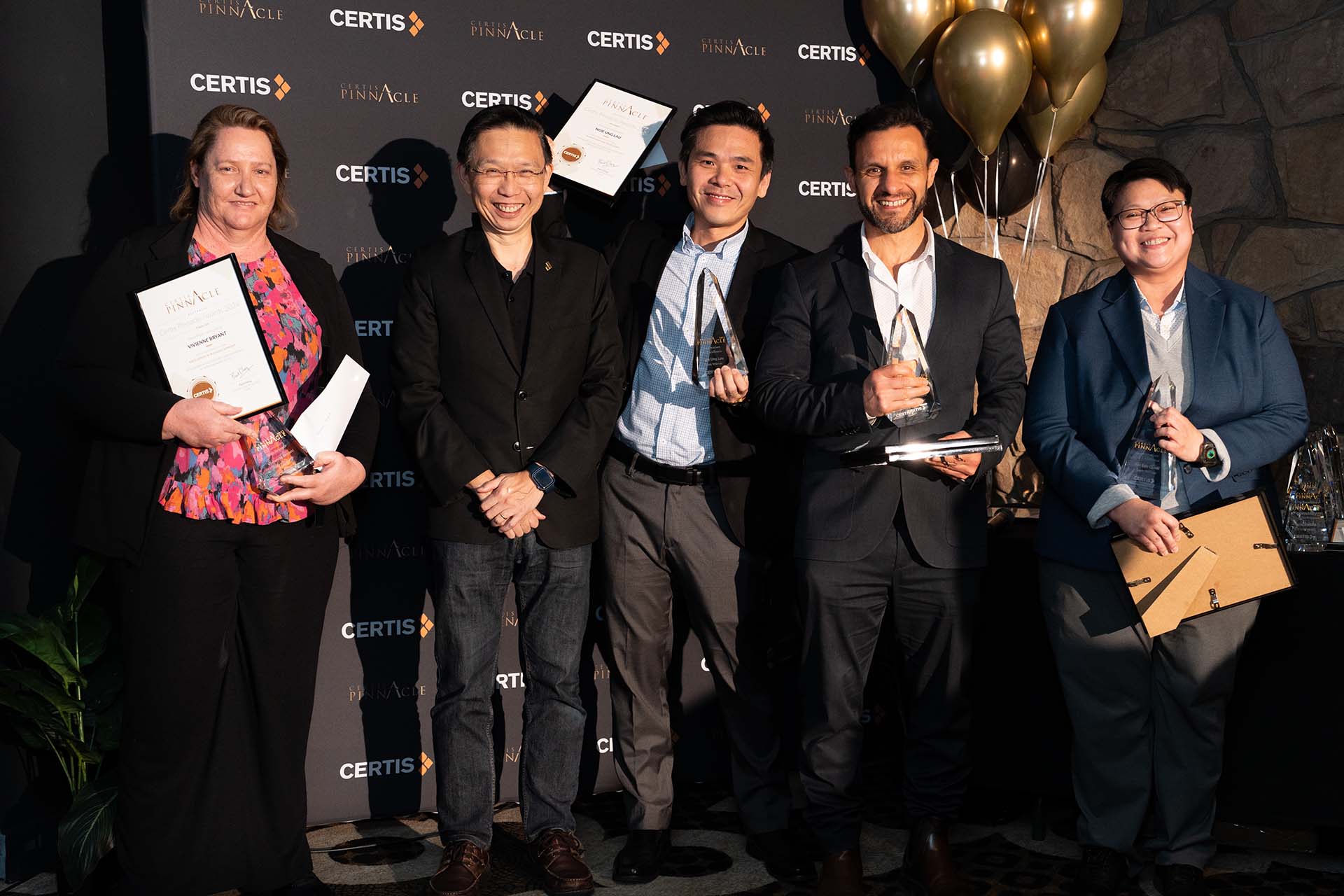 Vivienne_Bryant__Wai_Kit_Ng__Ngie_Ung_Lau__Stephen_Mizzi__Quek_Pei_San (1)