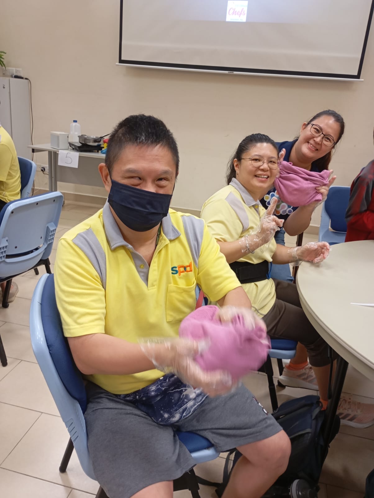 WhatsApp_Image_2024-09-05_at_11.09.45__2_ (1)